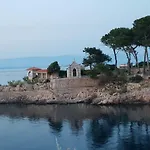 Irene شقة *
